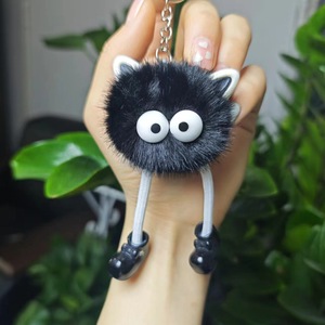Lindo llavero de dibujos animados, muñeco de peluche, colgante de bola de carbón pequeña para bolso, accesorios para llavero de coche, pequeño regalo hecho de aleación de metal y plástico - Product Image 4