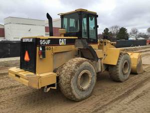 รถตัก CAT950F มือสองของแท้มือสอง - Product Image 3