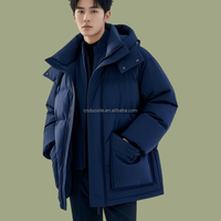 Veste matelassée personnalisée OEM ODM en duvet de canard blanc à 90 % pour homme, à capuche, coupe oversize, avec poches à rabat à double fermeture, décontractée pour l'hiver