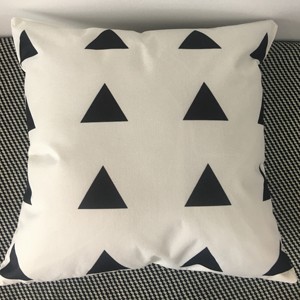 Funda de cojín con diseño bohemio de lino al por mayor con estampado en blanco y negro para el hogar o el hotel, uso de sofá decorativo - Product Image 3
