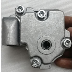 Pompa dell'Olio 03L115105D per Audi A3 TT VW Golf 6 <span class=keywords><strong>Passat</strong></span> B7 Amarok <span class=keywords><strong>T5</strong></span> 2.0 Tdi CFFA CFFB CFCA - Product Image 4