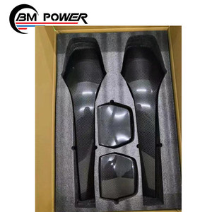 วัสดุคาร์บอนไฟเบอร์แห้ง F80 F82 สำหรับพนัก<span class=keywords><strong>พิง</strong></span><span class=keywords><strong>หลัง</strong></span>แบบสี่ชิ้น เหมาะสำหรับตกแต่งเบาะหลังรถยนต์ F80 F82 M3 M4 พร้อมราคาโรงงาน - Product Image 2