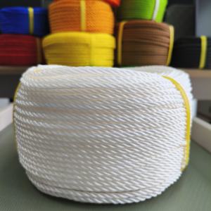 चिमीयाओ रंगीन यूव प्रतिरोधी उच्च शक्ति 3-6 मिमी 3 स्ट्रैंड मुरिंग पे अनुकूलित रंग के साथ नाव मोरिंग के लिए - Product Image 3