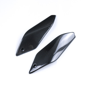 Déstockage Usine MXMOTOGP Kit Carrosserie Complet en Carbone Sec 3K Twill Brillant pour 690 Duke 2012-2019 Inclut Garde-Boue Arrière et Protection de Chaîne - Product Image 5