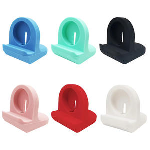 Soporte <span class=keywords><strong>de</strong></span> <span class=keywords><strong>carga</strong></span> <span class=keywords><strong>de</strong></span> silicona para <span class=keywords><strong>Samsung</strong></span> para <span class=keywords><strong>Galaxy</strong></span> <span class=keywords><strong>Watch</strong></span> 7/6/5/<span class=keywords><strong>4</strong></span> <span class=keywords><strong>Base</strong></span> Smart <span class=keywords><strong>Watch</strong></span> Accesorio - Product Image 2