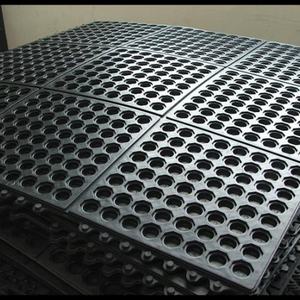 Anti Fatigue Indoor Outdoor Anti Non <b>Slip</b> Modular Interlocking Rubber Floor <b>Mats</b> - Product Image 6