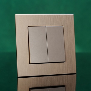 Interruttori e Prese Elettriche Europee 86*86mm, Placca in Alluminio Spazzolato Lucido, Nuovo Design, Interruttore a Muro 10A 250V - Product Image 6