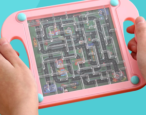 Jouet éducatif en plastique pour enfants Balance Ball Board Track Maze Handheld Game Puzzle Kindergarten Flat Walking Head Puzzle - Product Image 3