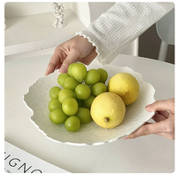 Nieuwe moderne keramische fruit schaal - Luxe, hoogwaardig voor huishoudelijk & hotelgebruik - voor het presenteren van snacks en gebak