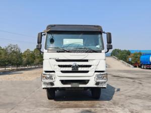 Sinotruk Howo 6×4 Feces <b>Suction</b> Truck, Imported Vacuum <b>Pump</b> with Strong <b>Suction</b>, 15-20m³ Tank - Product Image 6