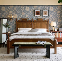 Chambre principale, lit français rétro, chambre double, lit king size de luxe