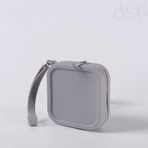 กระเป๋าซิลิโคนใส่เหรียญทรงสี่เหลี่ยมเล็ก พกพาสะดวก ใส่เครื่องสำอาง ใส่สายดาต้า ขายส่งจากโรงงาน - Product Image 3