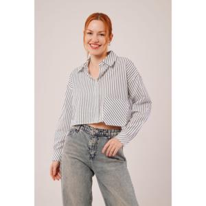 Camisa Corta a Rayas Blancas para Mujer Lustrin con Bolsillos - Blusa Elegante de Manga Corta en Mezcla de Algodón y Poliéster para Venta al Por Mayor - Product Image 3
