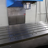 Centre d'usinage CNC VMC1370 haute précision, monobroche, robuste, pour l'usinage des métaux