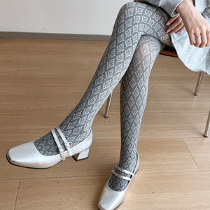 Nicchia stile retrò giapponese modello scuro Jacquard media spessa Base equipaggio <span class=keywords><strong>calze</strong></span> di seta grande elastico bianco latte - Product Image 2