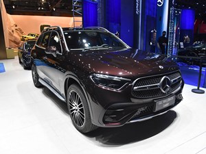 Mercedes-Benz <span class=keywords><strong>GLC</strong></span> 2025 GLC300 L 4MATIC 5 places LHD d'<span class=keywords><strong>occasion</strong></span> avec moteur 2.0T+48V Mild Hybrid, toit ouvrant panoramique, SUV de luxe d'<span class=keywords><strong>occasion</strong></span> - Product Image 3