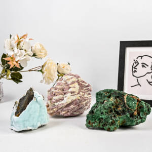 หินมาลาไคต์ธรรมชาติ คริสตัลสีเขียว ตัวอย่างแร่ธาตุ หินบำบัด สำหรับสะสม ตกแต่งบ้าน และทำเครื่องประดับ DIY - Product Image 5