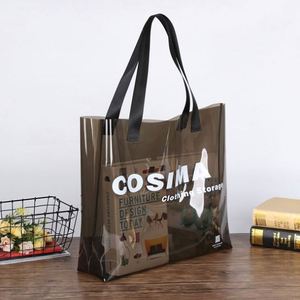 Bolsa de Compras de Hombro de PVC Impermeable para Viajes, Bolsa de Mano de PVC Transparente Reutilizable y Portátil, Bolsa de Regalo con Logotipo Personalizado - Product Image 3