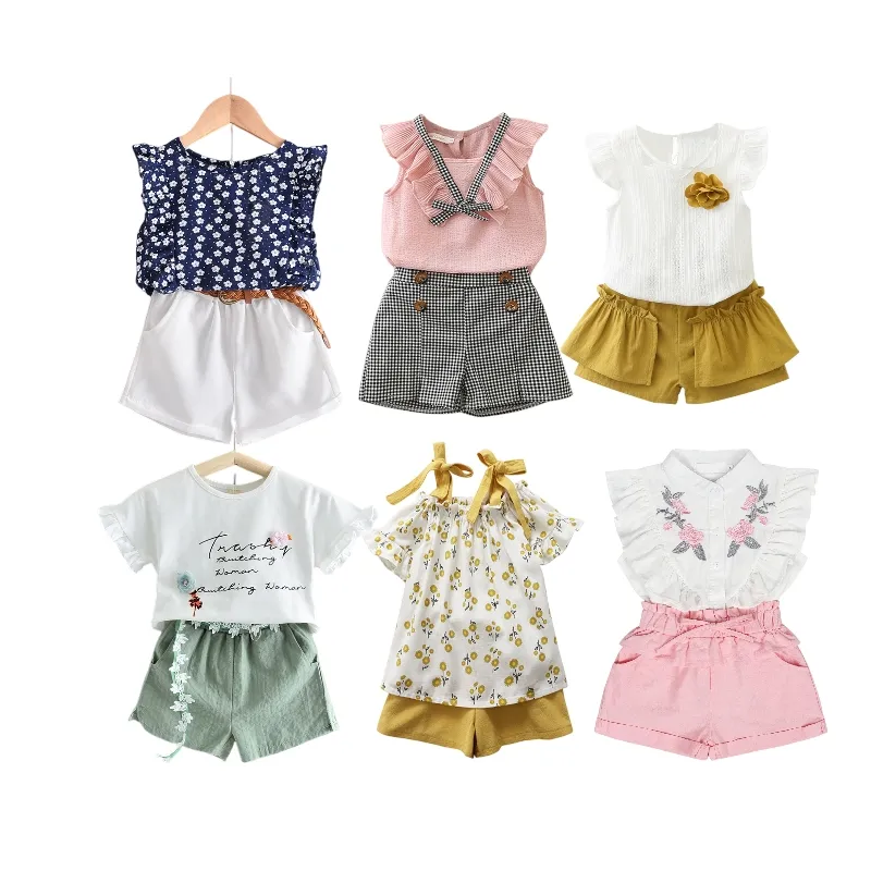 Ensemble de vêtements personnalisés d'été décontractés pour petites filles à la mode pour petites filles vêtements pour bébés t-shirts en coton à manches courtes jupe courte ensemble de 2 pièces