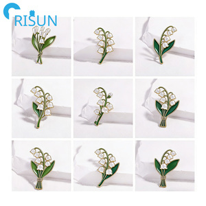 En gros, Pin's en émail à thème forestier, motif plantes vertes, fleurs, feuilles, arbres, feuilles d'érable, saules, <span class=keywords><strong>avec</strong></span> logo personnalisé, pour revers - Product Image 6