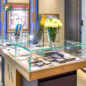 Vitrine de luxe en verre et métal pour bijoux, avec éclairage LED en bois, présentoir haut de gamme pour boutique de détail, stand d'exposition intérieur - Product Image 5