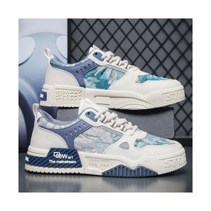 Zapatos deportivos informales transpirables de verano para hombre XY, zapatos para caminar a la moda con diseño de pintura al óleo inspirado en Secret Forest - Product Image 1