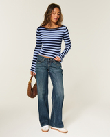 Pull court en maille côtelée rayée à épaules dénudées pour femme, avec manches longues et poignets évasés, coupe ajustée, idéal pour le quotidien