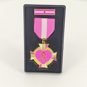 Médaille personnalisée pas chère, unique, avec ruban rose, en métal plaqué, émail coloré, pailletée, pour la Fiesta, ensemble cadeau de sensibilisation au <span class=keywords><strong>cancer</strong></span> du <span class=keywords><strong>sein</strong></span> - Product Image 3