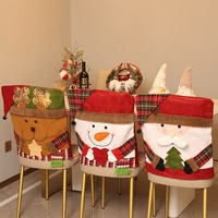 Housse de chaise décorative de Noël, housse de chaise en forme de poupée, décoration de maison pour les fêtes