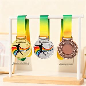 Médailles de luxe personnalisées pour la course à pied, le cyclisme et l'athlétisme, finition or et argent, impression UV, gravure laser - Product Image 5