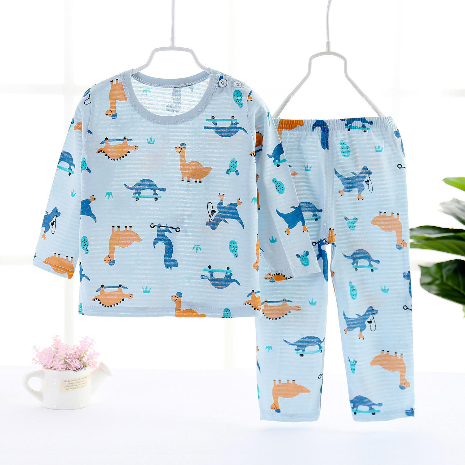 dinosaur(long sleeves+pants)