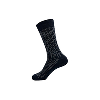 Qualité de luxe confortable rayé gros et petits points conception hommes chaussettes courtes mince coton printemps saison