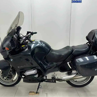 Moto de tourisme 1100cc, moteur Boxer, refroidissement par eau, avec ABS, poignées chauffantes, pare-brise réglable, système audio