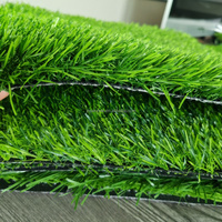 Gazon artificiel de haute densité et qualité supérieure, résistant à l'usure, pour sols de salle de sport, rouleau de gazon pour décoration de jardin privé
