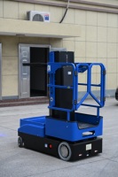 Chariot de picking électrique Everlift pour entrepôt à allées étroites, hauteur de levage 500 mm