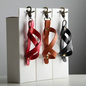 עור <span class=keywords><strong>kendama</strong></span> בעל wtih הוק משובח וקומפקטי <span class=keywords><strong>kendama</strong></span> לנשיאה עור קנדאמה - Product Image 2