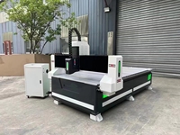 Routeur CNC de gravure d'armoire de porte en bois 1325