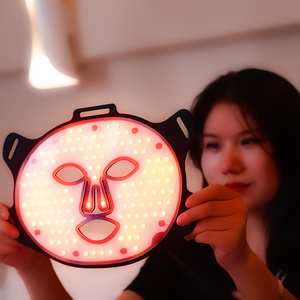 SGROW mdsap 510k Aplicación Control Remoto LED cara máscara facial 415/590/660/850nm LED Infrarrojo azul Rojo Máscara de terapia de luz - Product Image 6