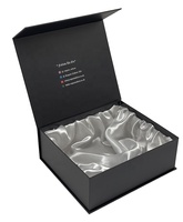 Boîte à perruques Fermeture magnétique Noir avec insert en satin de soie Logo UV Aimant Soins de la peau Coffrets cadeaux Emballage de bouteille de bougie en carton