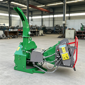 Machine à déchiqueter le <span class=keywords><strong>bois</strong></span> forestier 1600 tr/min, puissante et efficace <span class=keywords><strong>pour</strong></span> la coupe d'arbres et la <span class=keywords><strong>paillage</strong></span> - Product Image 5