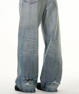 Vaqueros de mezclilla lavados a la piedra de pierna ancha, tiro medio, corte holgado, rasgados y desgastados, de algodón, estilo urbano, pantalones para hombre OEM ODM - Product Image 3
