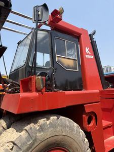 Reach Stacker Kalmar 45 d'occasion, Reach Stacker Kalmar 45 tonnes d'origine, matériel de manutention portuaire en stock - Product Image 4