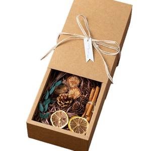 Juego de Velas Aromáticas Estilo Mori Nórdico, Literario, Simple, con Flores Secas, Embalaje de Papel Kraft Hecho a Mano, para Cumpleaños, Día de la Madre - Product Image 5