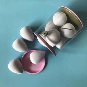 Éponge de <span class=keywords><strong>maquillage</strong></span> à changement de couleur douce améliorant votre apparence avec une éponge de beauté Blender Cosmetic Puff - Product Image 6