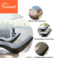 Chaise longue de luxe en rotin PE en forme de S avec dossier en osier et structure en aluminium pour piscine et plage