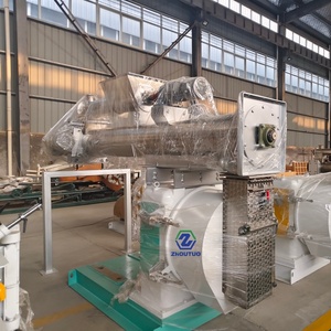 Machine de fabrication de granulés d'aliments en acier inoxydable 3-5TPH pour volailles, bovins, ovins, ruminants – Machine de granulation/presseage d'aliments pour animaux - Product Image 5