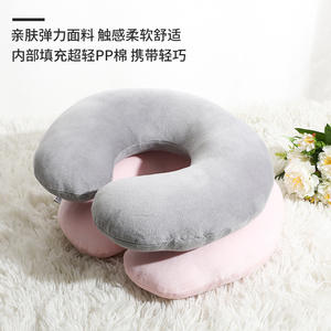 Almohada de cuello de felpa en forma de U de color sólido, 28x26x14cm, cojín de apoyo para viajes, para uso general - Product Image 5