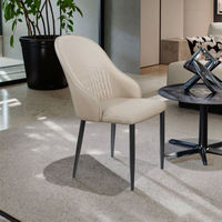 Ensemble de chaises de salle à manger modernes nordiques avec revêtement en cuir, pieds en acier inoxydable, design sans accoudoirs de luxe pour la maison