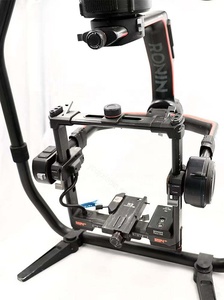 DJI <span class=keywords><strong>Ronin</strong></span> <span class=keywords><strong>2</strong></span> <span class=keywords><strong>Combo</strong></span> Profesional Compatible con Cámaras de hasta 30 Libras, con GPS Integrado y Apto para Producción de Cine y Televisión - Product Image 4