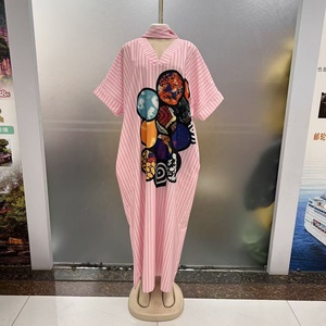Robe Boubou Africaine Traditionnelle pour <span class=keywords><strong>Femme</strong></span>, Col en V, Ample et Décontractée, avec Poches et <span class=keywords><strong>Foulard</strong></span>, Imprimé Rayé, Idéale pour les Vacances, Collection 2026 - Product Image 5